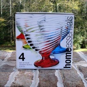 4 Dessert Bowls by Home Essentials
New in Box